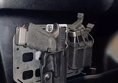 pistol-mounted-to-the-vehicle-on-the-door